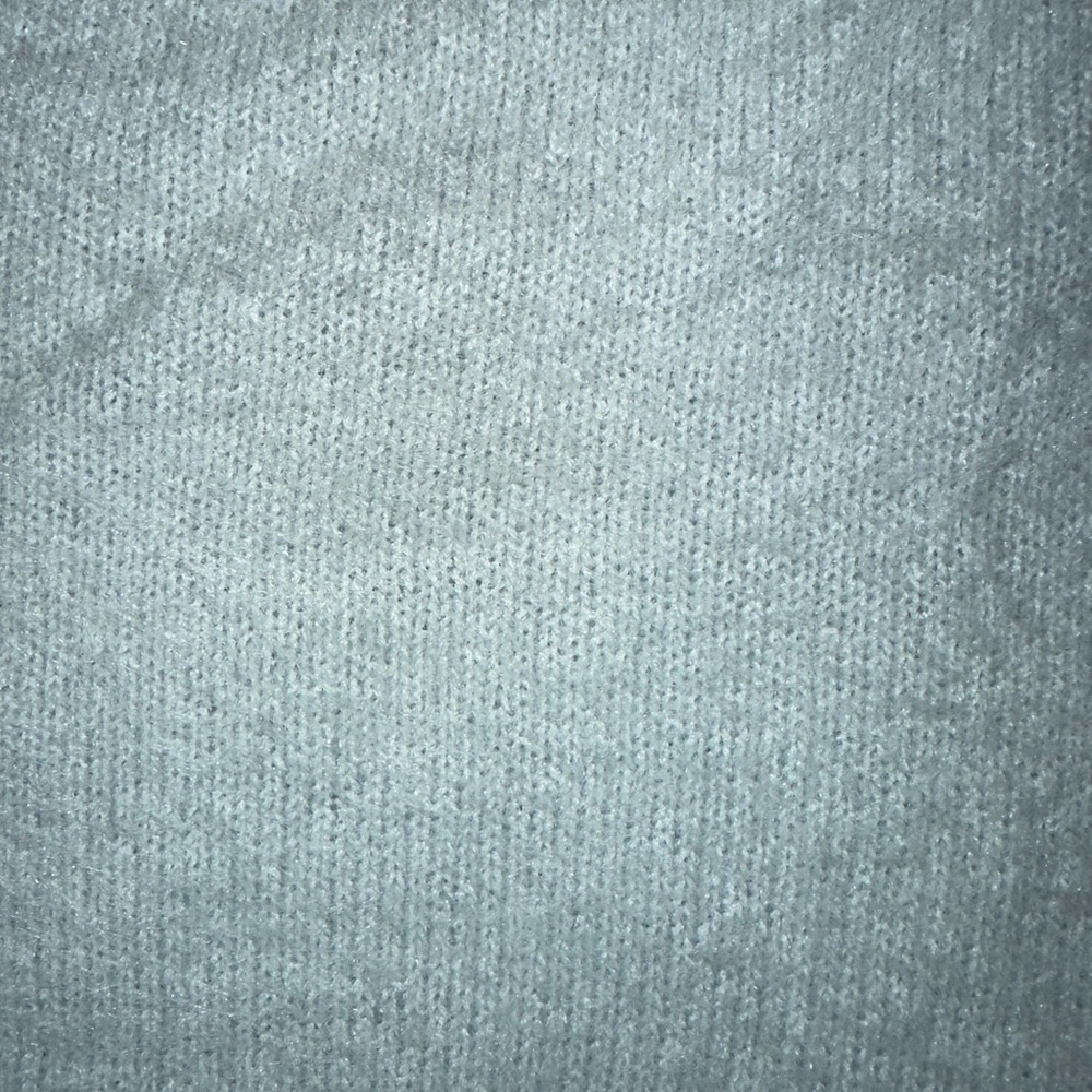 H&M Sweater - Picture 2 of 7